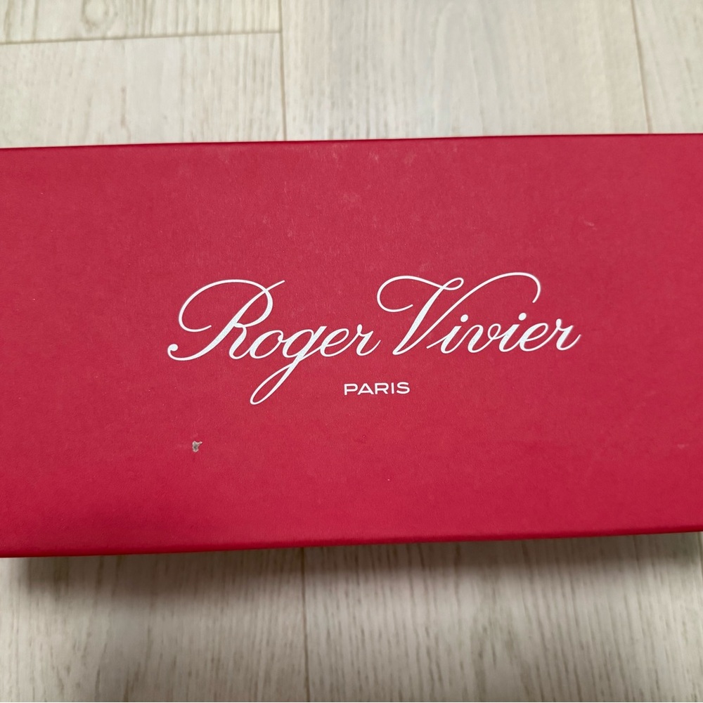Roger Vivier Gommettine Ballerinas in leather (off-white), size 7, NEW - Picture 10 of 10